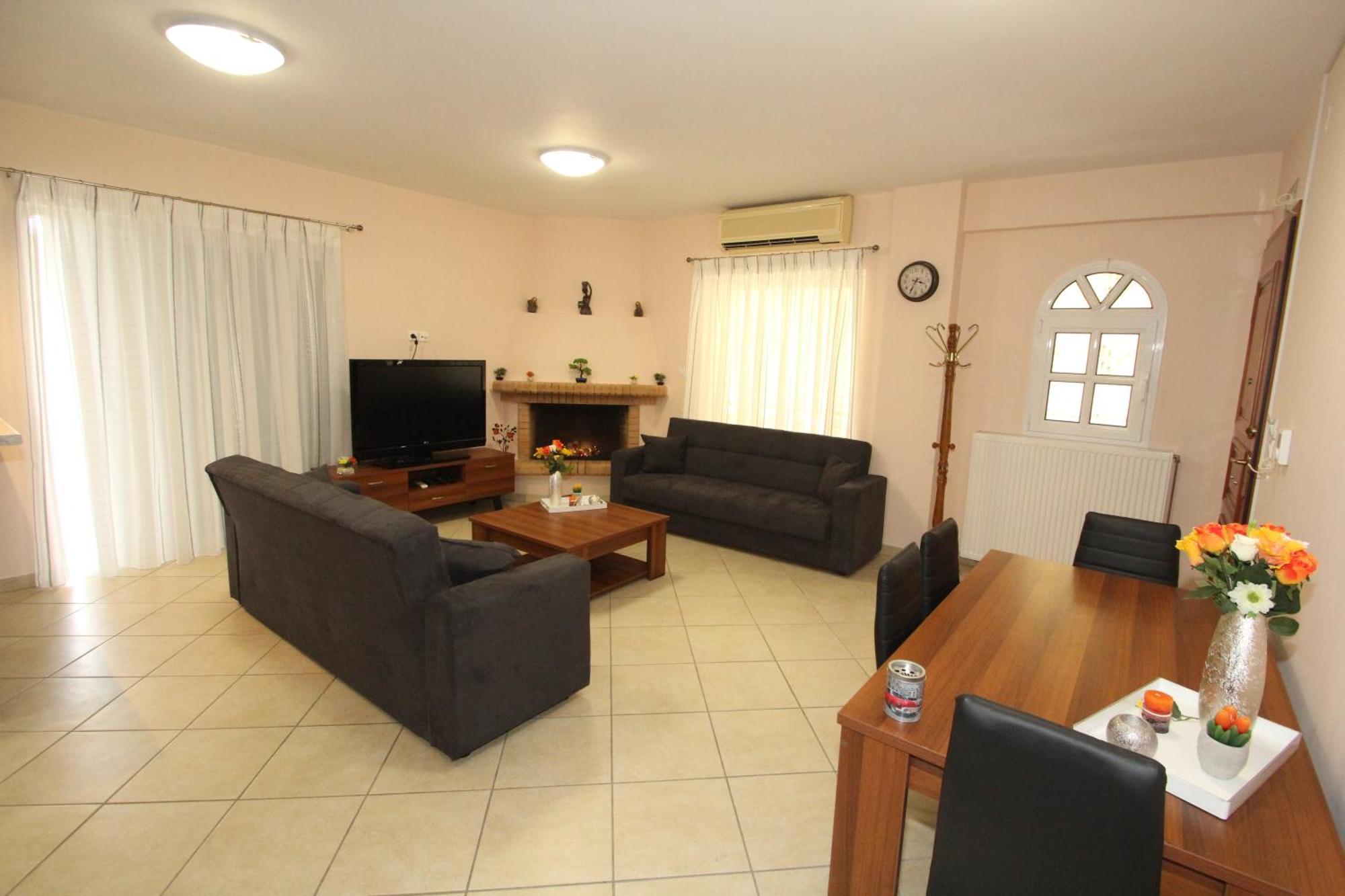 Spacious Country Apartment Враврона Екстериор снимка